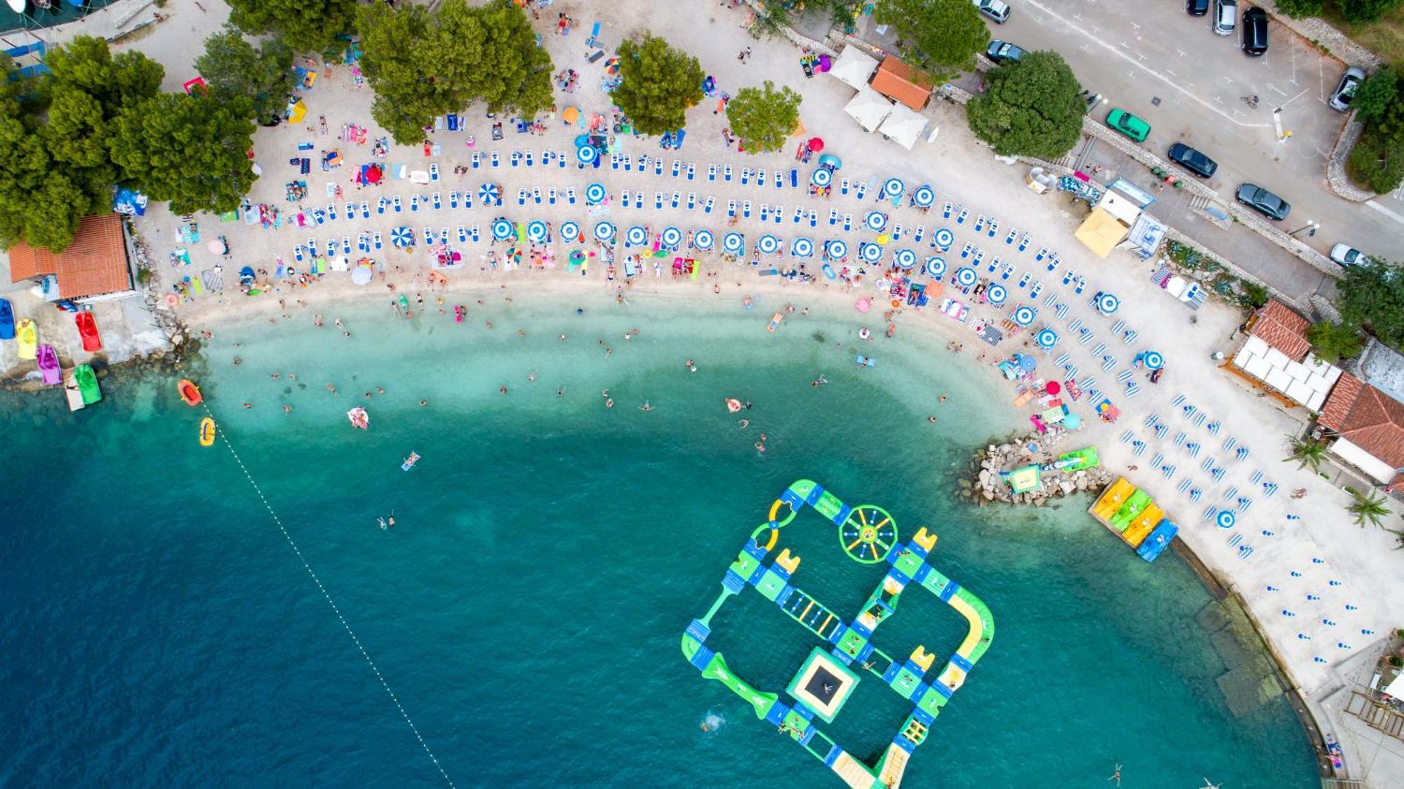 Paviljoni Omorika Hotel Crikvenica Kültér fotó