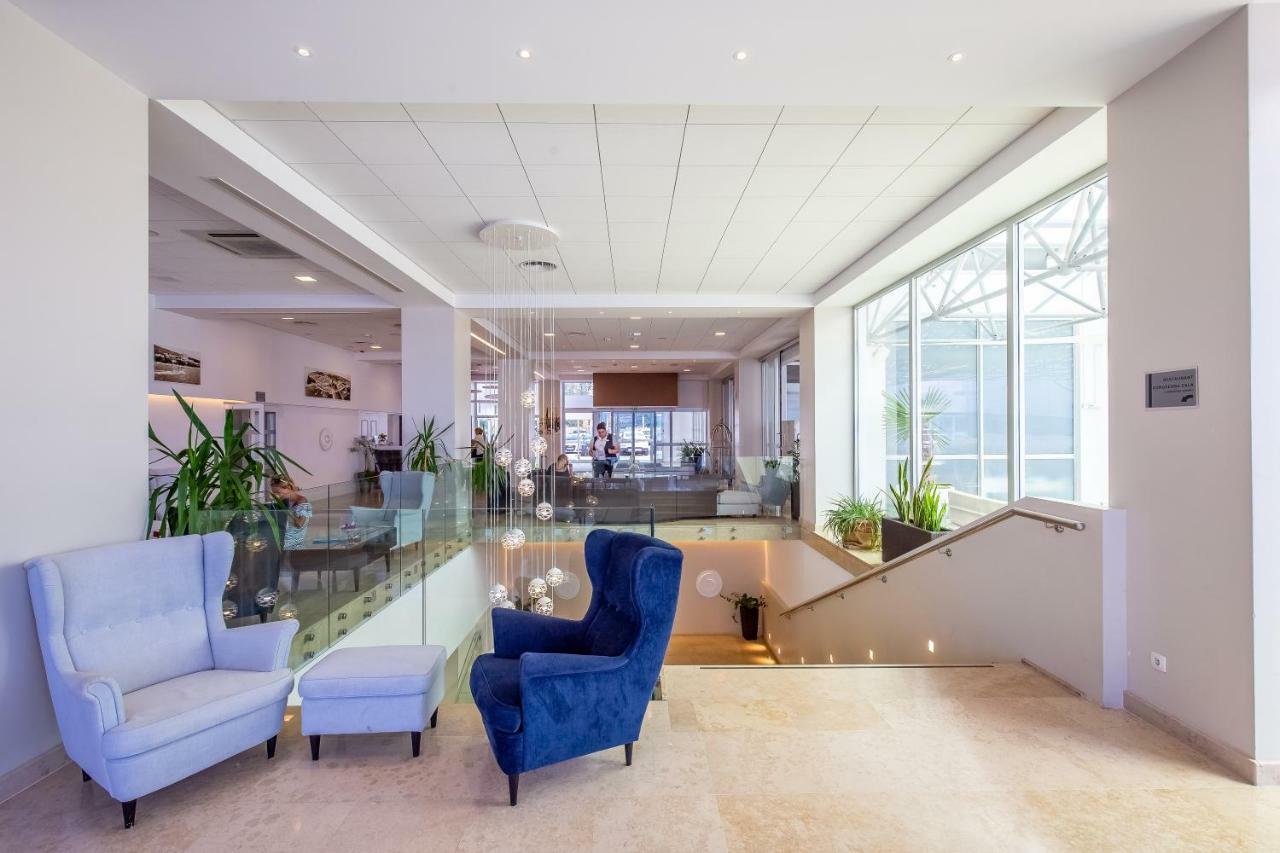 Paviljoni Omorika Hotel Crikvenica Kültér fotó